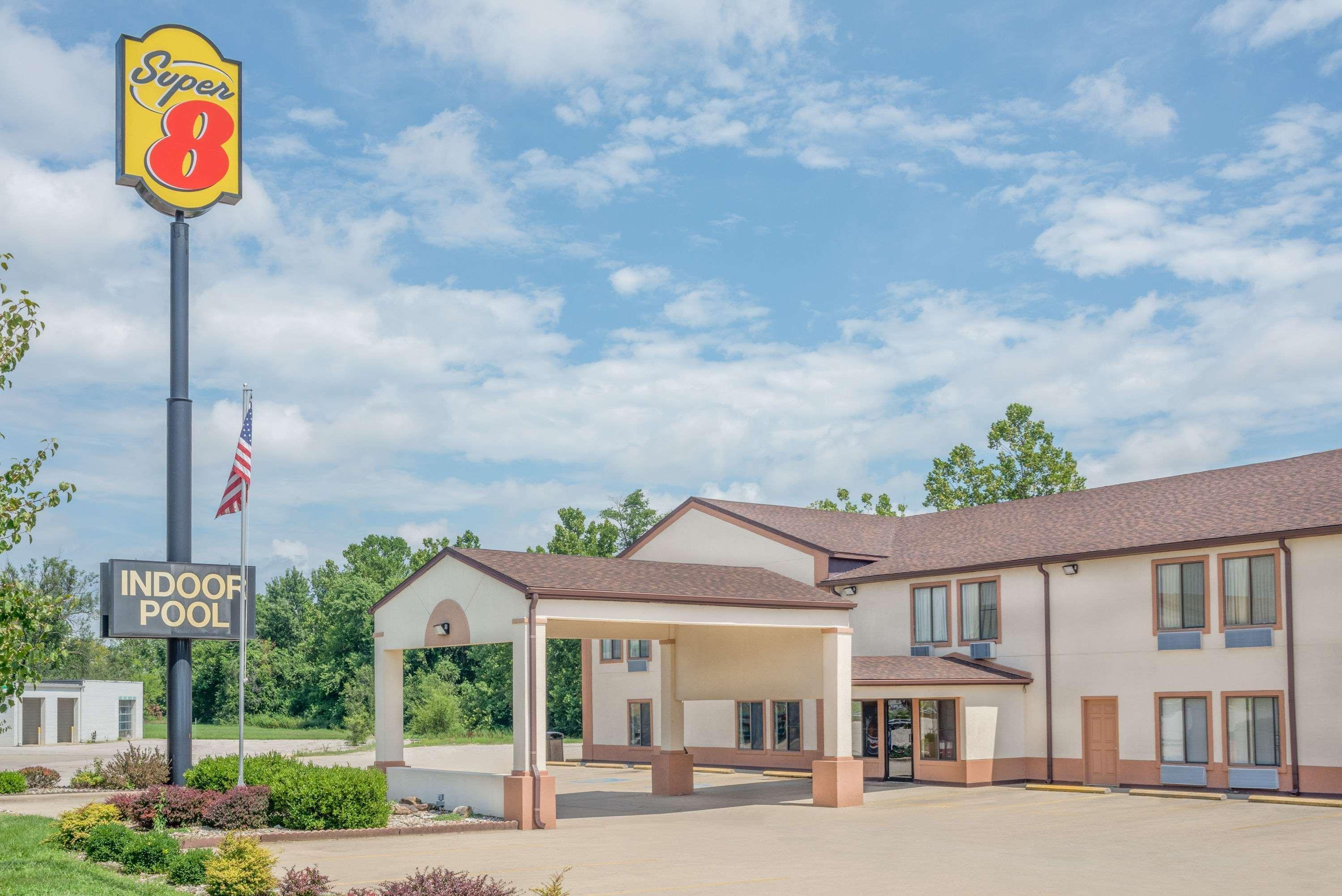 Super 8 By Wyndham Vincennes Motel Dış mekan fotoğraf